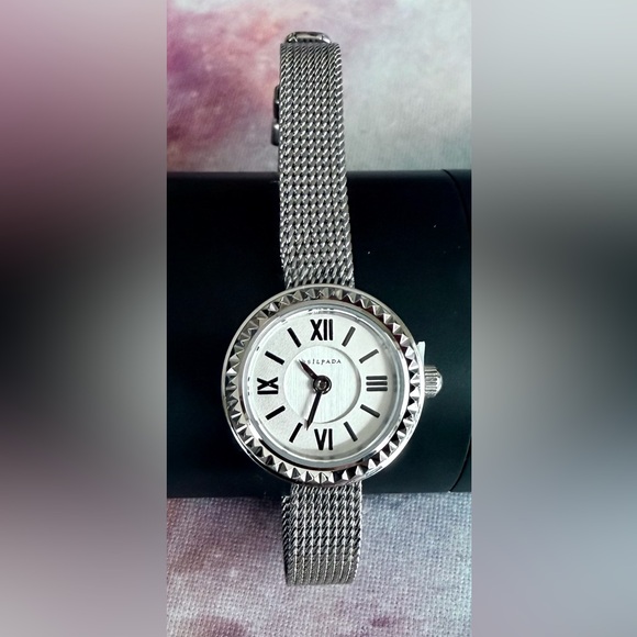 Silpada ‘Always Elegant’ Stainless Steel Adjustable Buckle Watch_Item T3138 - Picture 2 of 6